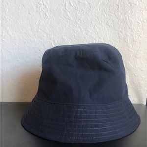 NWOT Zara Reversible Bucket Hat